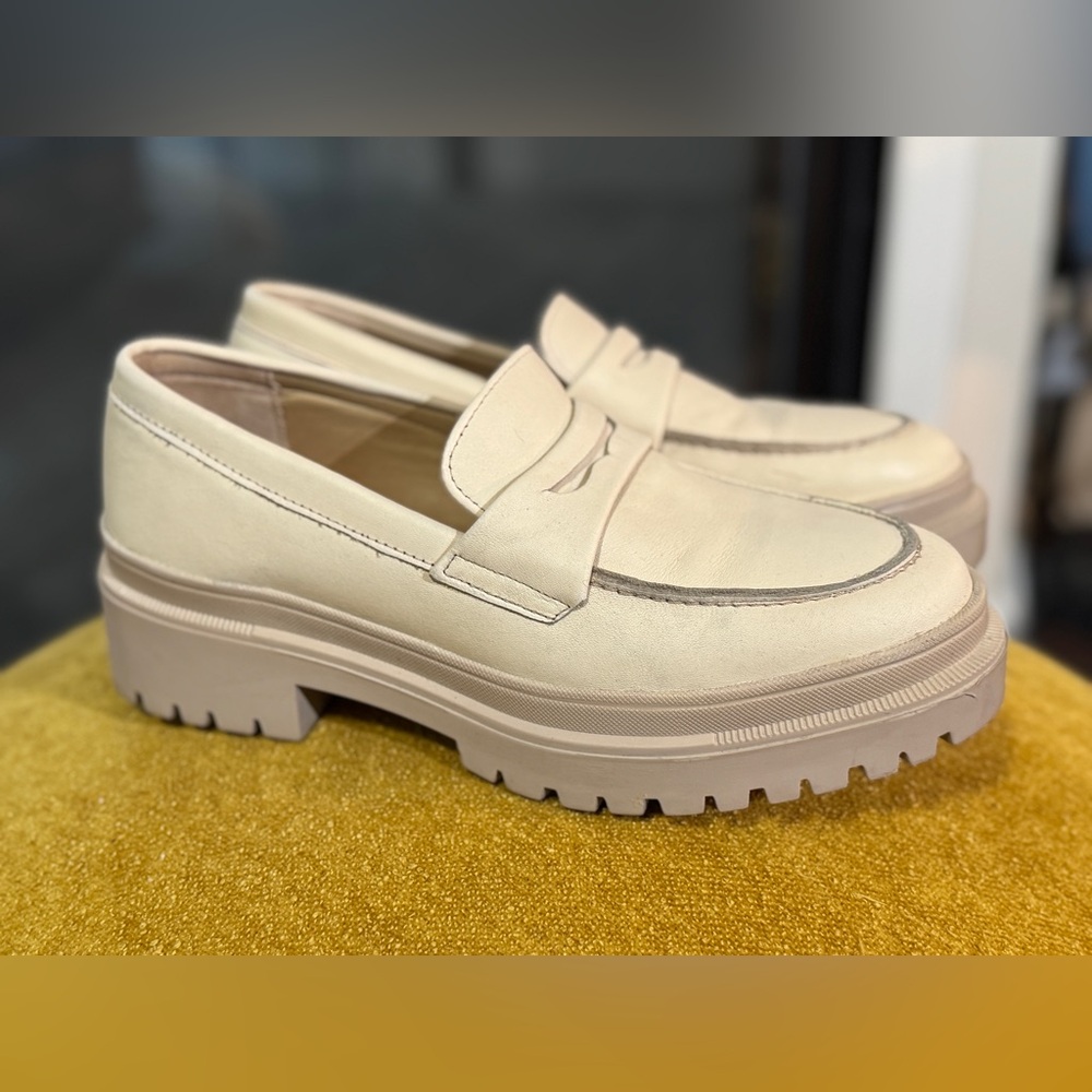 Portland Leather Patina Zoe Chunky Penny Loafers – Size 8 – Cream Leather - Picture 2 of 7